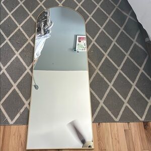 Elegant Gold Arch Wall Mirror